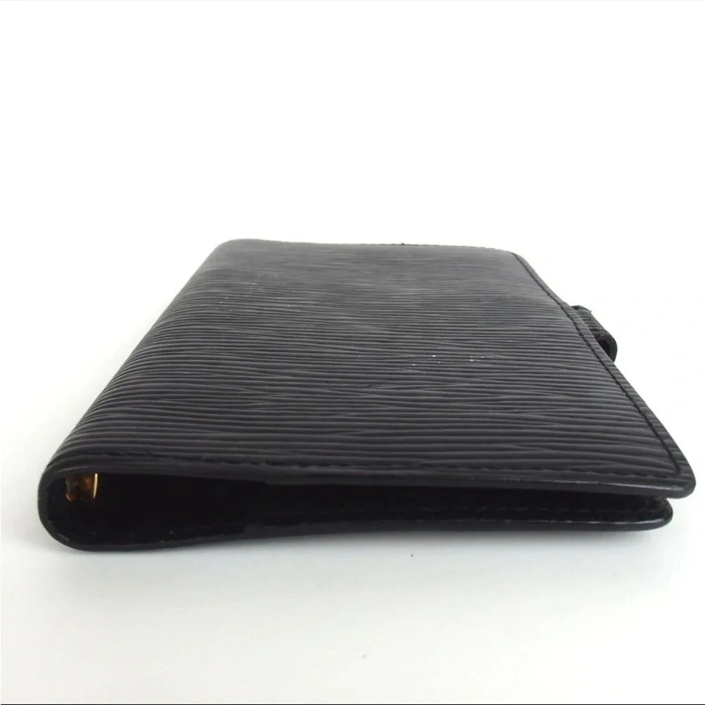 Louis Vuitton black Textured Wallet agenda Epi leather